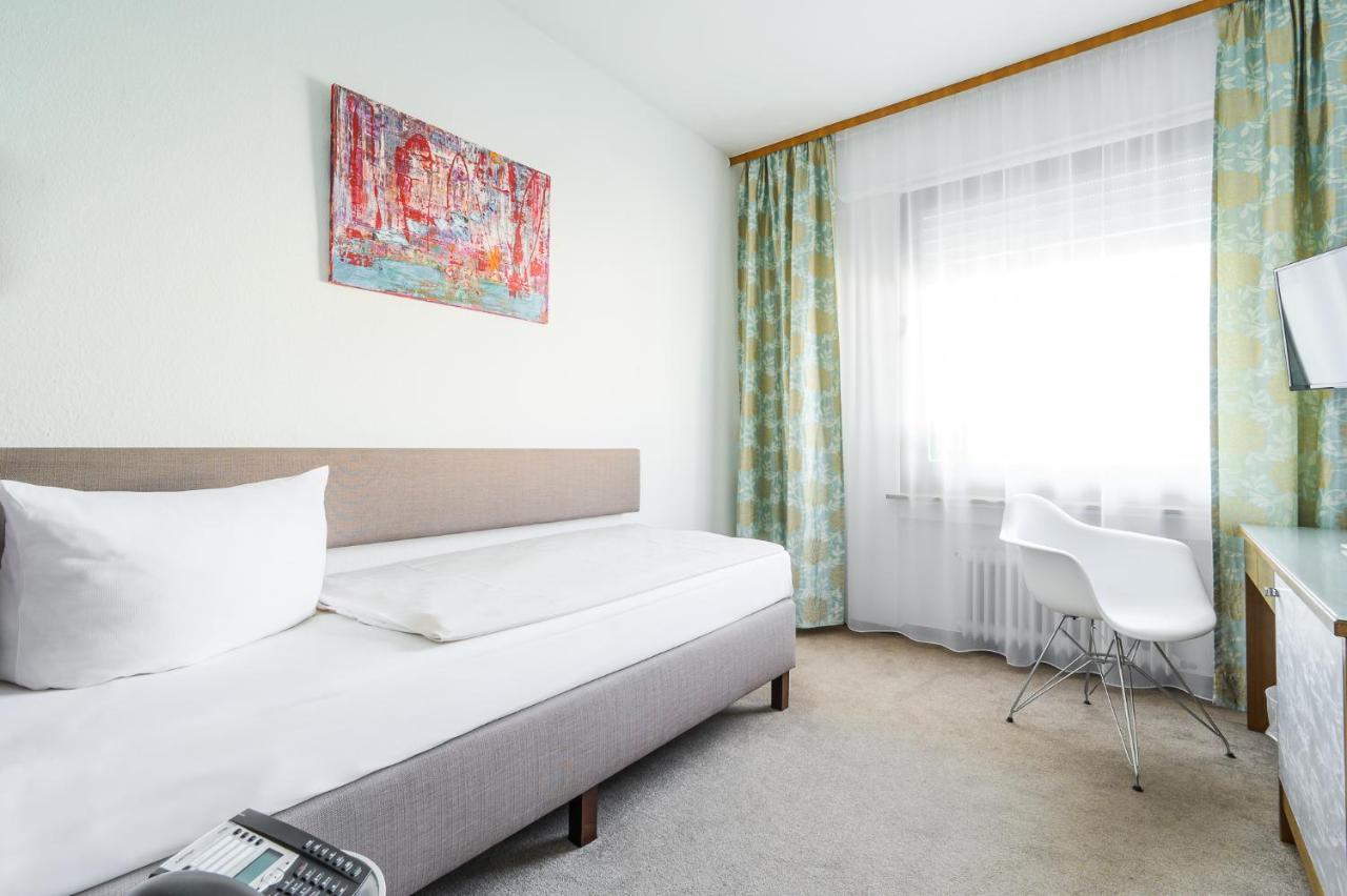 Hotel Kaspar Garni ซีกบวร์ก ภายนอก รูปภาพ