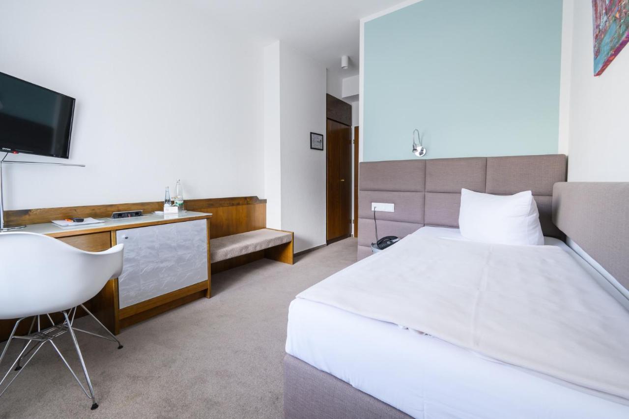 Hotel Kaspar Garni ซีกบวร์ก ภายนอก รูปภาพ